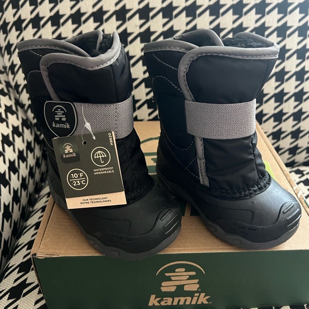 Kamik Snowbug5 Boys' Waterproof Snow Boots‎ Infant/Toddler- Size 5